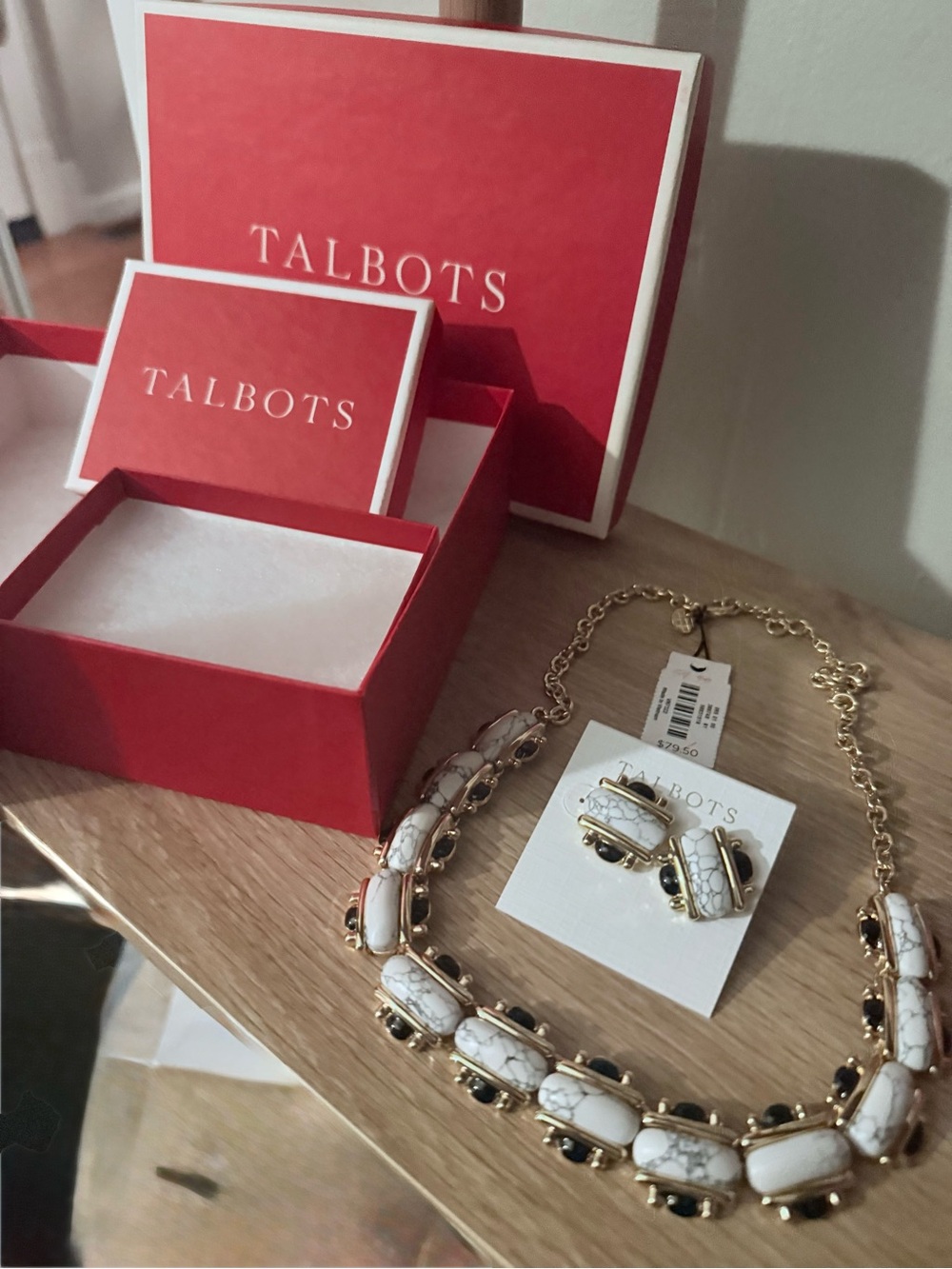 Talbots White Marble and Gold-Tone Necklace with Black Accents